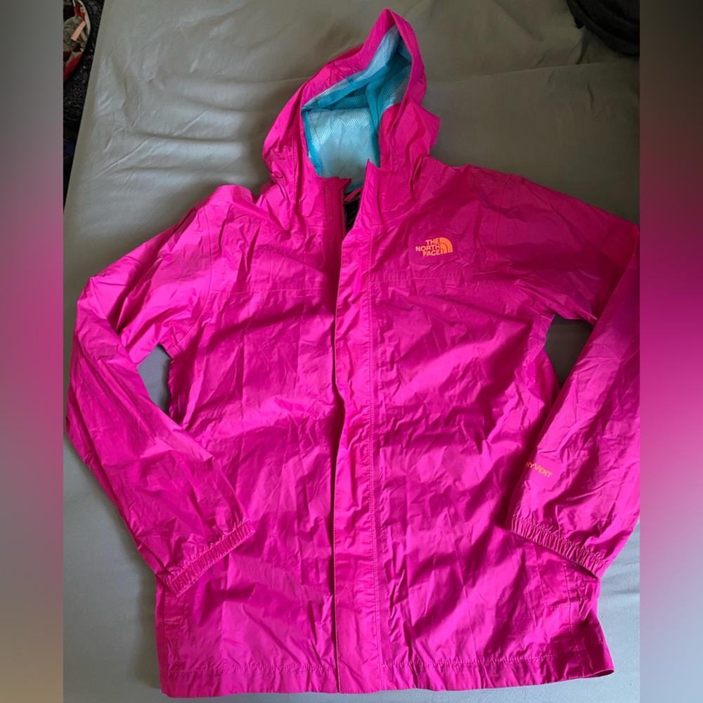 The North Face Girls XL 18 HyVent Rain Jacket Pink Hooded Mesh Lined Windbreaker